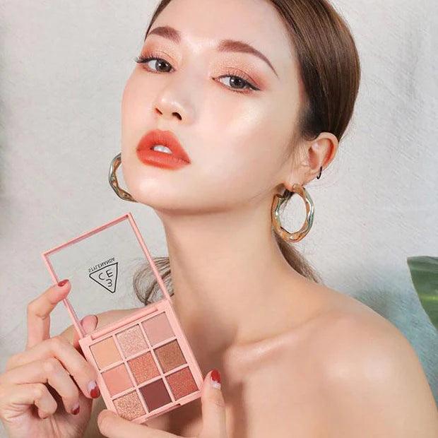 3CE Multi Eye Color Palette 8.1g #OVERTAKE-thekimyoung.com