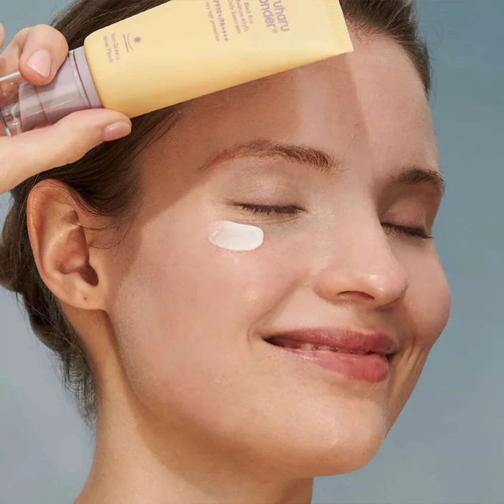 haruharu wonder - Black Rice Moisture Airyfit Sunscreen SPF50+ 50ml-thekimyoung.com