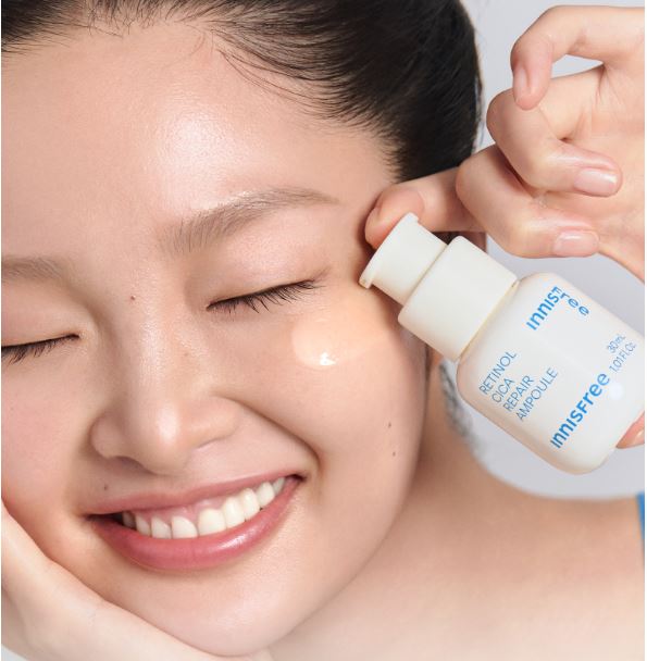 innisfree Retinol Cica Repair Ampoule - Soothing Pore & Blemish Care-thekimyoung.com