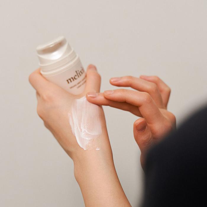 melixir Vegan Airfit Sunscreen SPF50+ PA++++ 50ml-thekimyoung.com