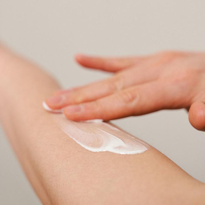 melixir Vegan Airfit Sunscreen SPF50+ PA++++ 50ml-thekimyoung.com