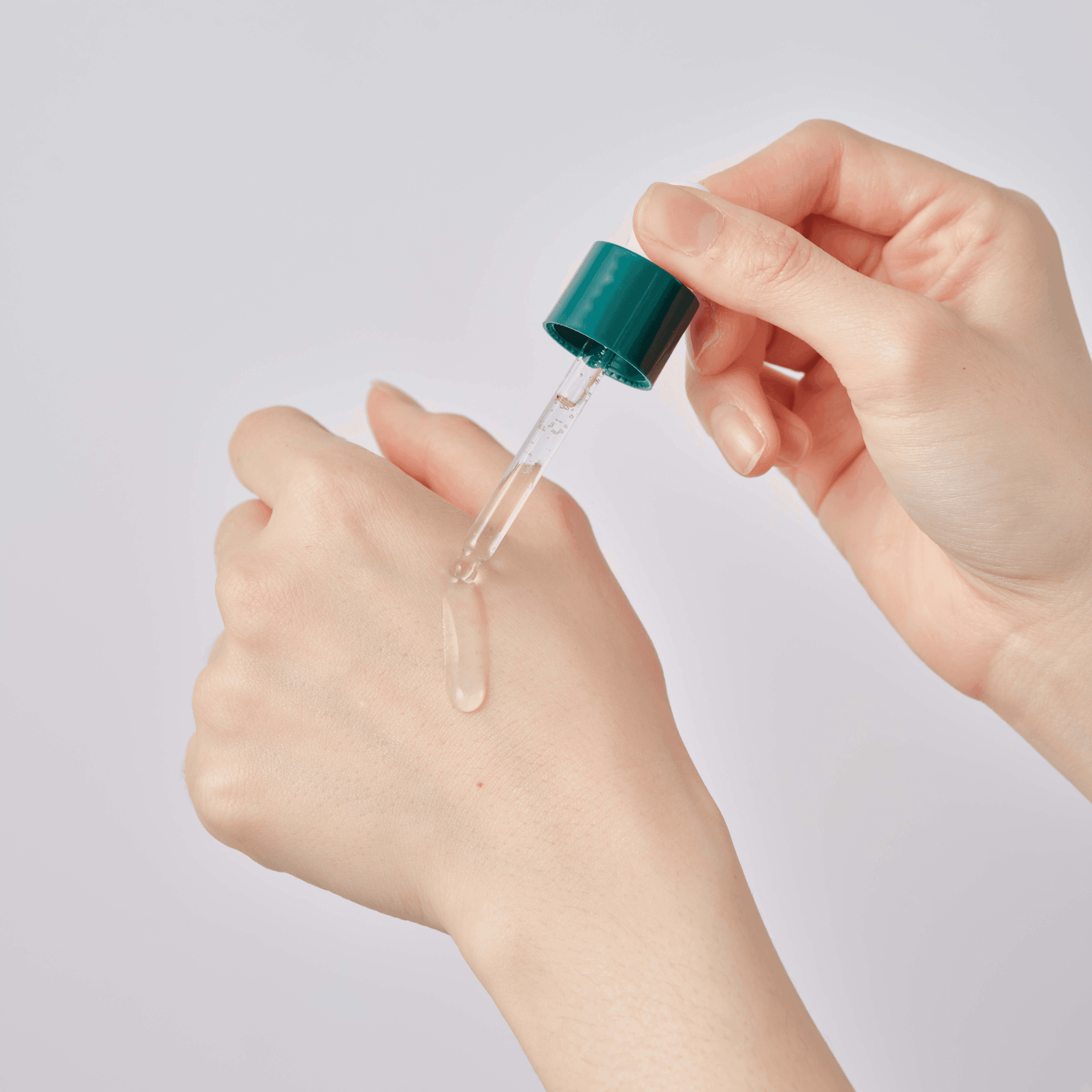 Round Lab Pine Calming Cica Ampoule 50ml-thekimyoung.com