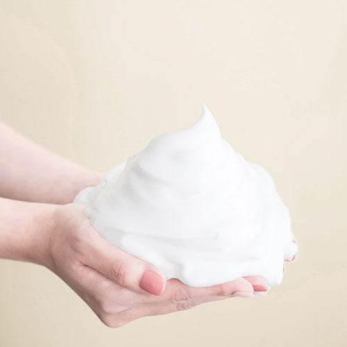 AMPLE:N Hyaluron Shot Bubble Cleanser 450ml-thekimyoung.com