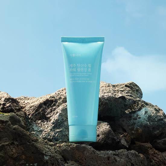 Shingmulnara Jeju Sparkling water Whip Power Cleansing Foam 150ml-thekimyoung.com