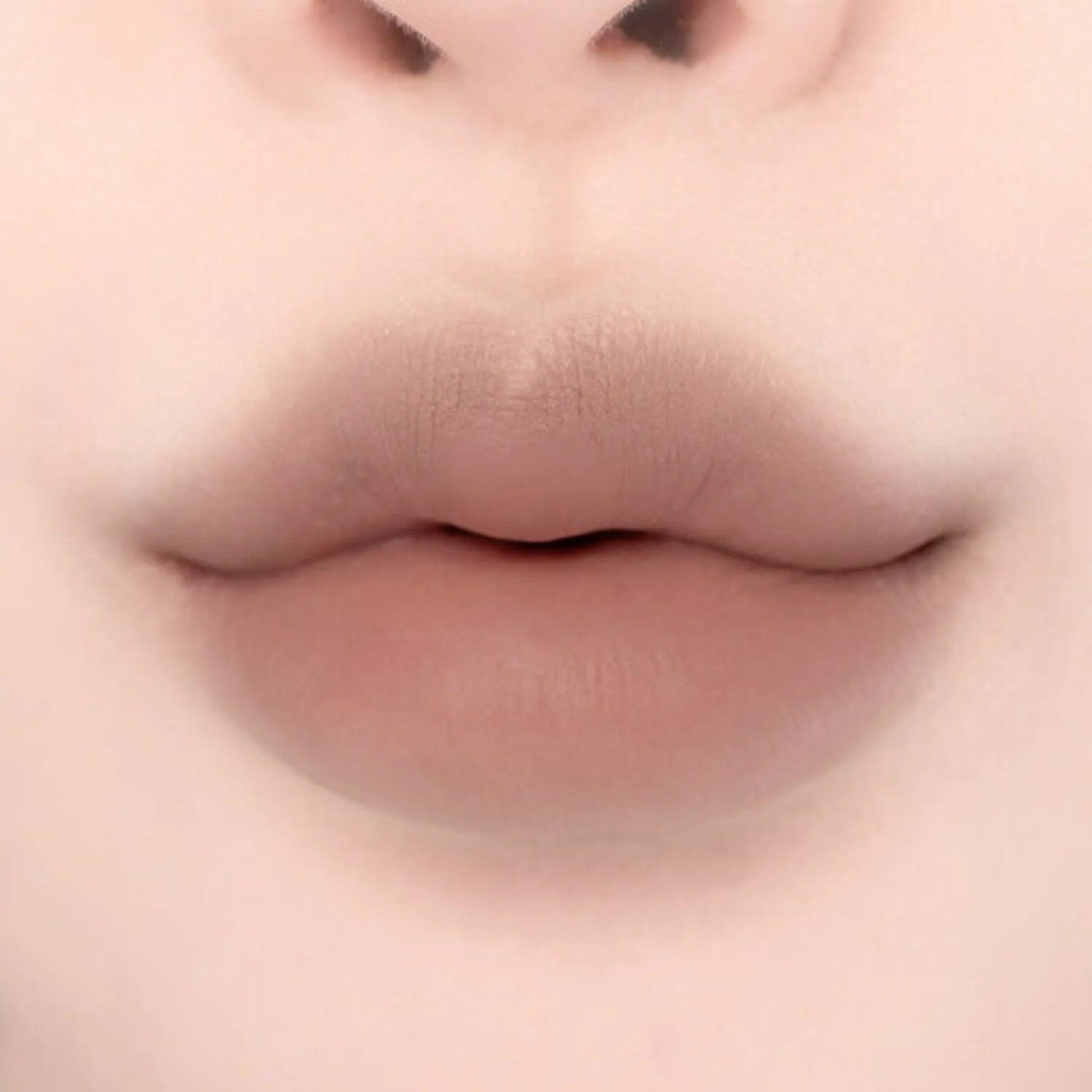 lilybyred Smiley Lip Blending Stick 0.8g-thekimyoung.com
